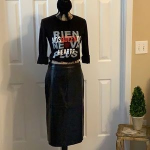 Gorgeous New condition Gap Leather Midi skirt.